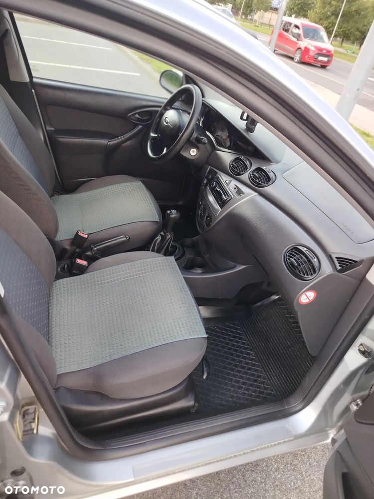 Ford Focus - 4