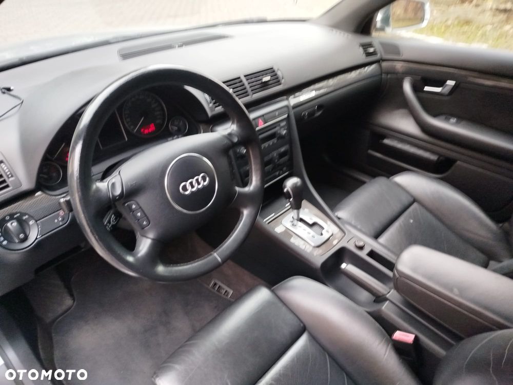 Audi S4 Limousine - 9