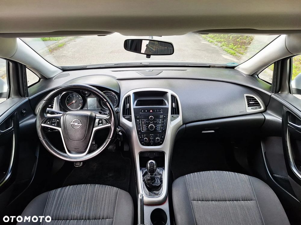 Opel Astra 1.4 Selection - 6
