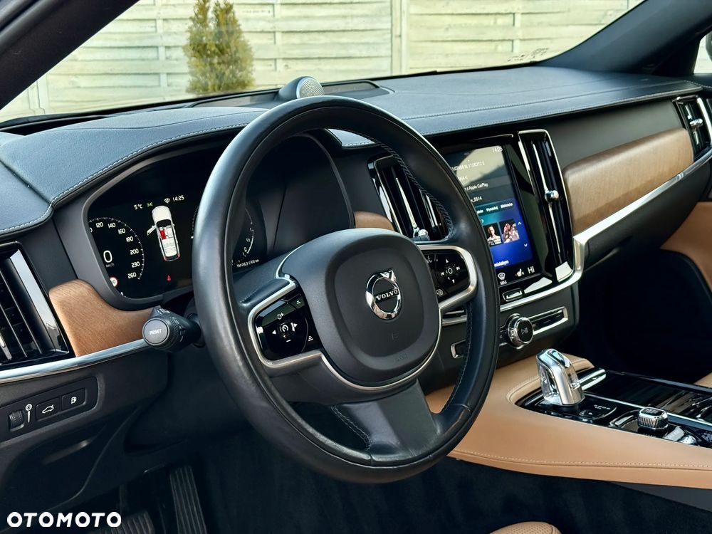 Volvo V90 T8 Twin Engine AWD Inscription - 10