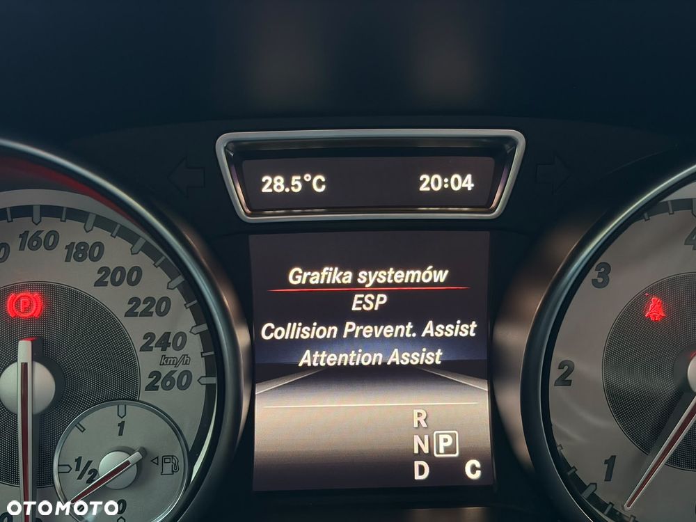 Mercedes-Benz CLA 200 (CDI) d 7G-DCT - 15