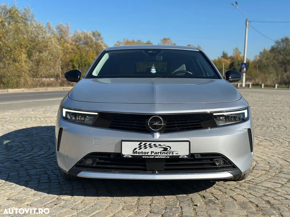 Opel Astra 1.2L Turbo Start/Stop AT8 Elegance - 9