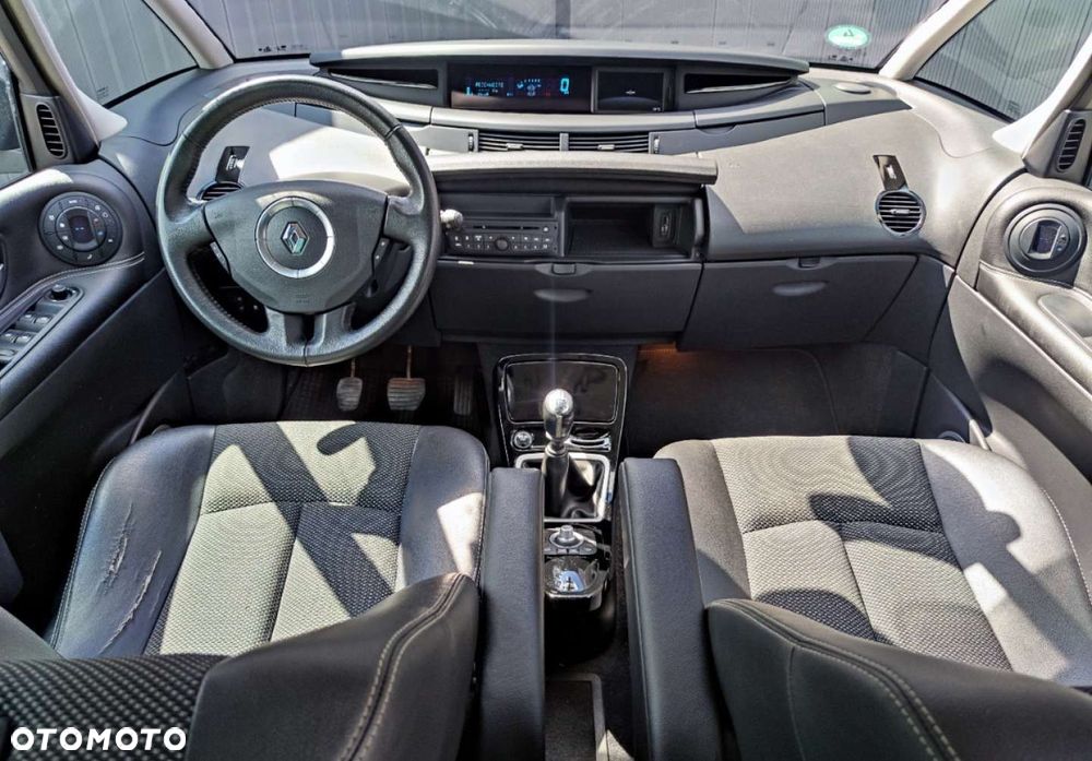 Renault Espace 2.0 dCi Celsium - 21
