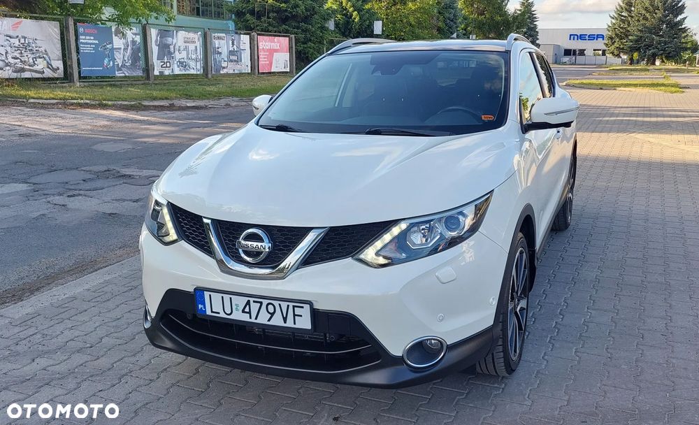 Nissan Qashqai 1.6 DCi Xtronic TEKNA - 1