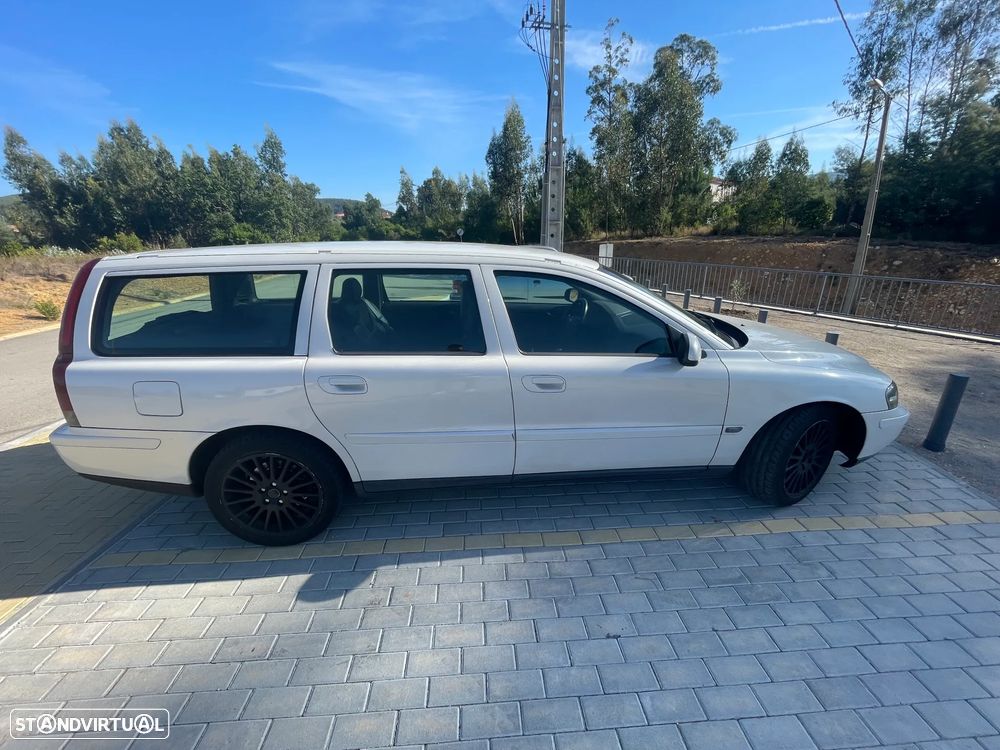 Volvo V70 2.4 D5 - 7