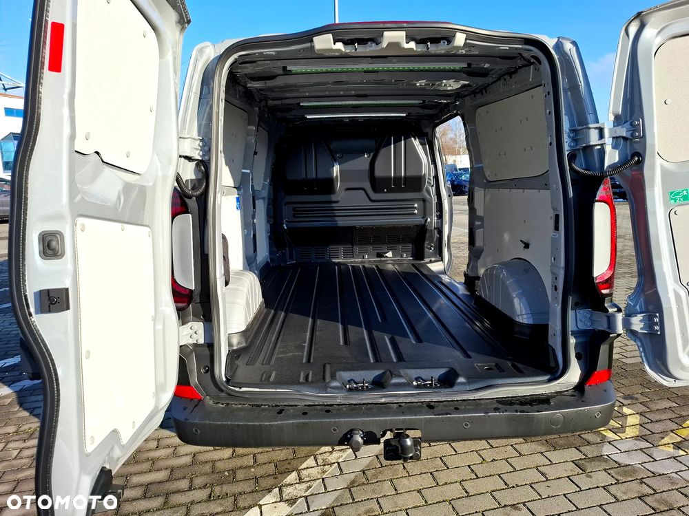 Volkswagen Transporter - 6