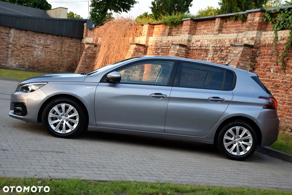 Peugeot 308 - 11