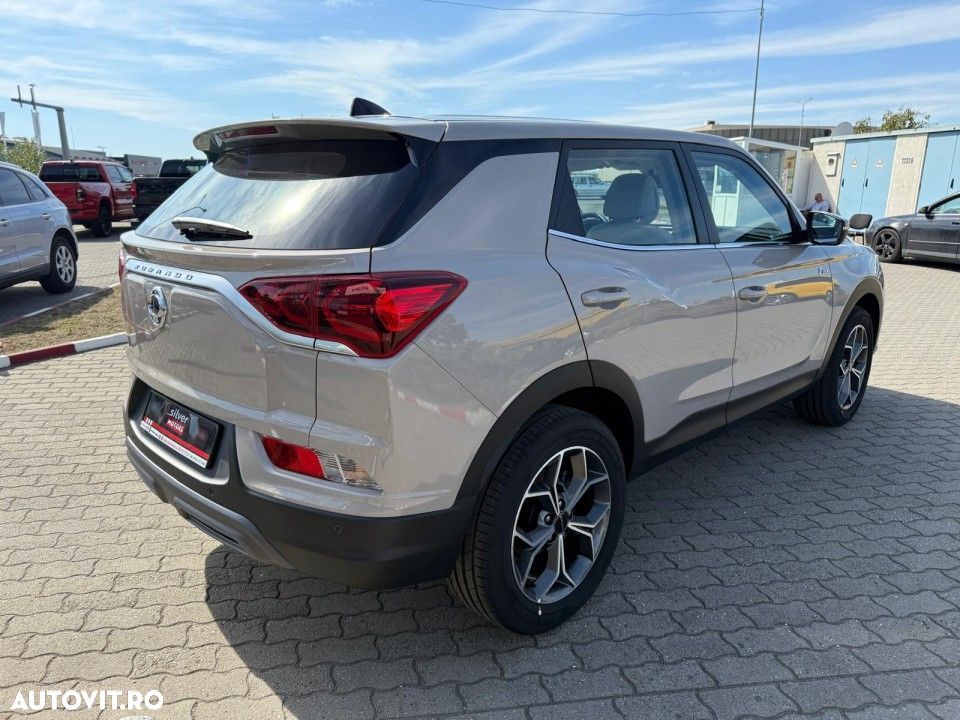 KG Mobility Korrando - 4