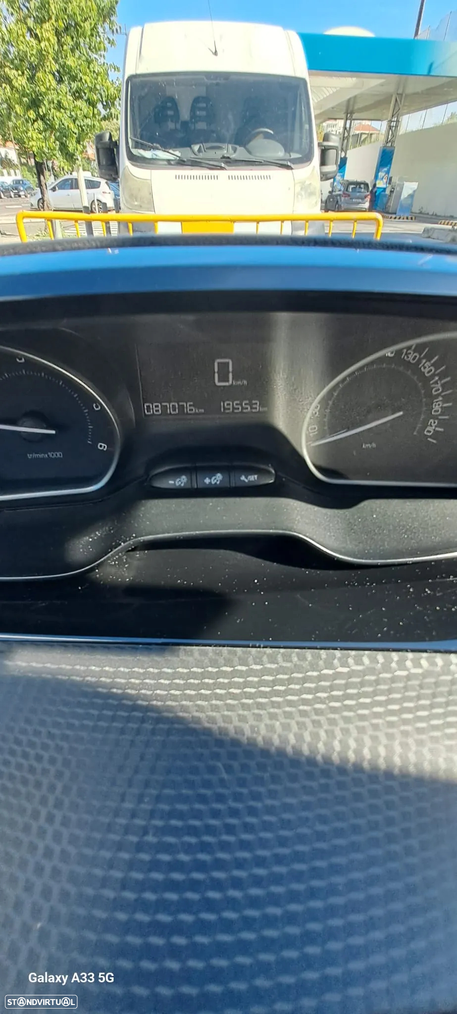 Peugeot 2008 1.6 BlueHDi Style - 8