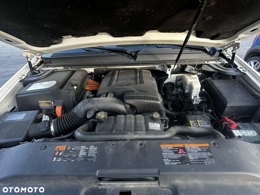 Cadillac Escalade - 29