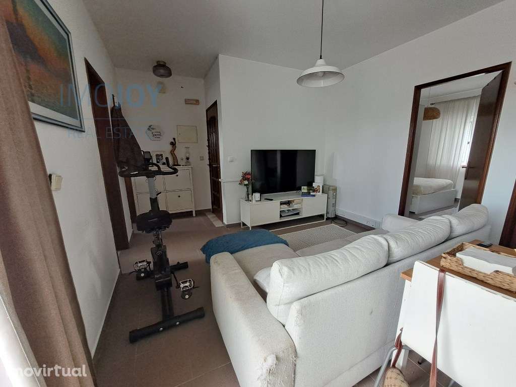 Prédio para Investimento em Casal de Cambra - Grande imagem: 2/23