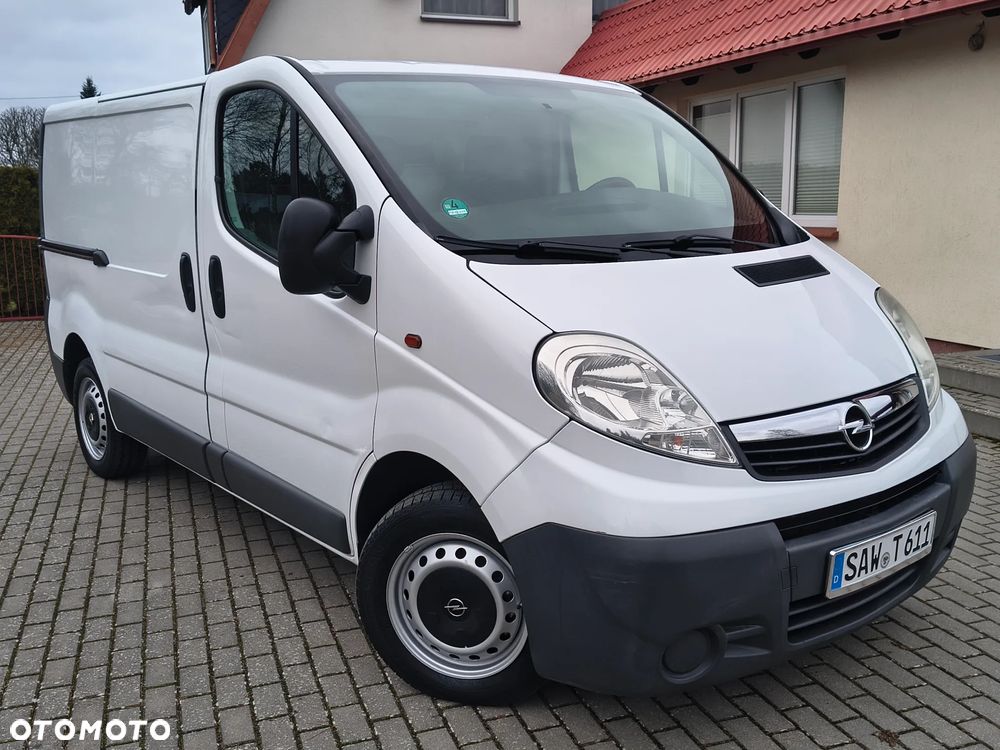 Opel Vivaro - 2