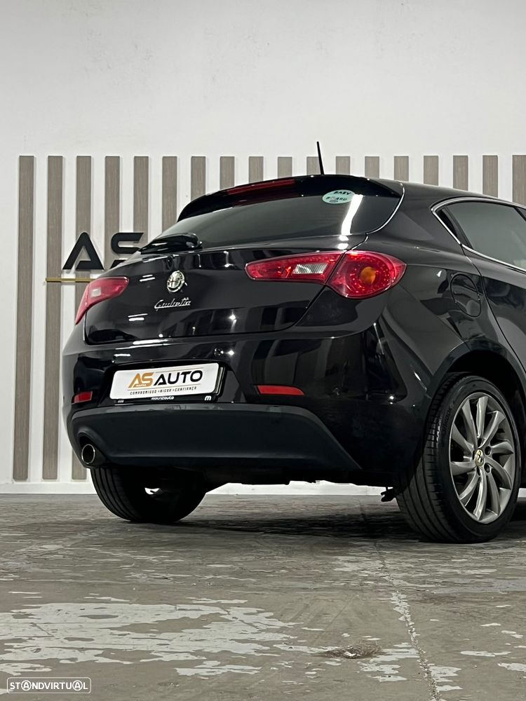 Alfa Romeo Giulietta 1.6 JTDm Exclusive - 15