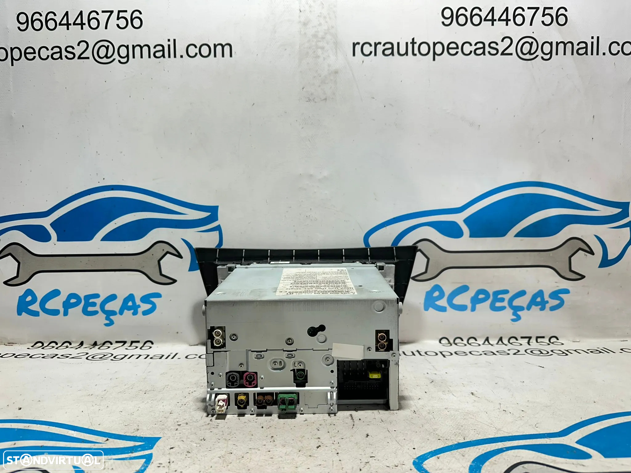 .Auto Radio Headunit Original Mercedes Benz Classe C W204 Coupe 2012 - 2015 - 4