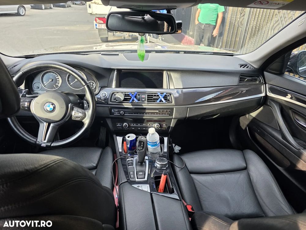 BMW Seria 5 525d xDrive AT - 4