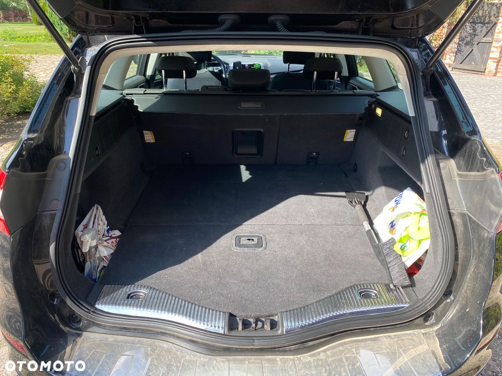Ford Mondeo - 17