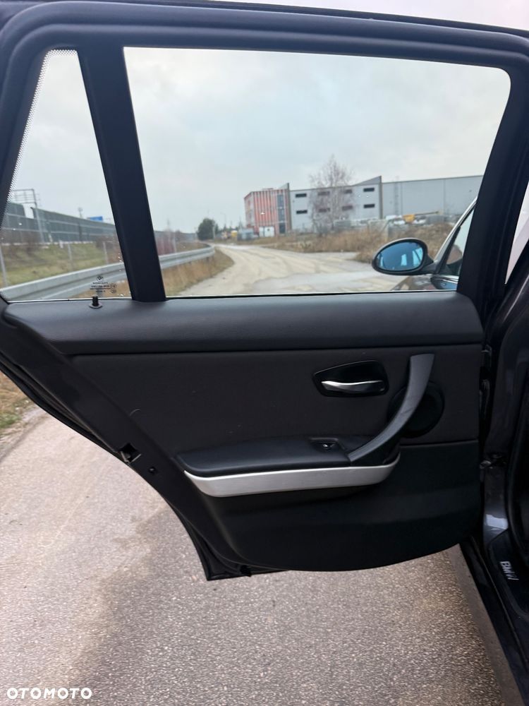BMW Seria 3 330d - 13
