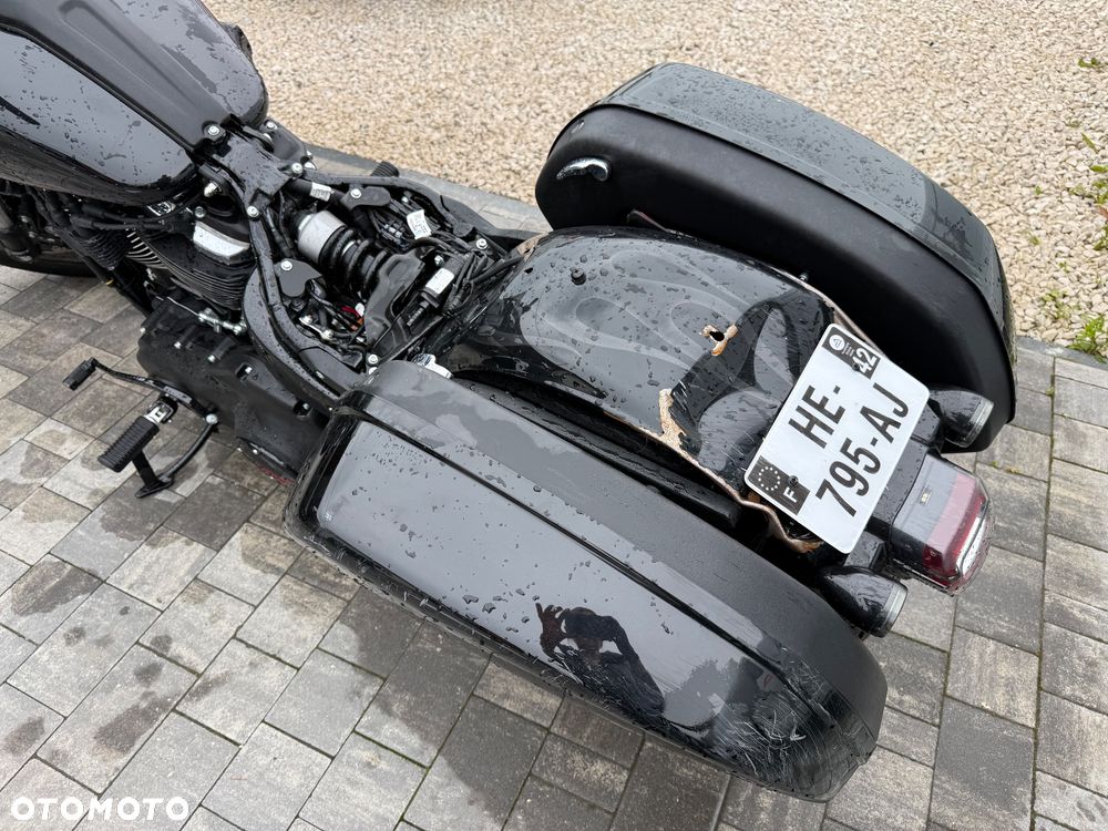 Harley-Davidson Softail Low Rider - 14