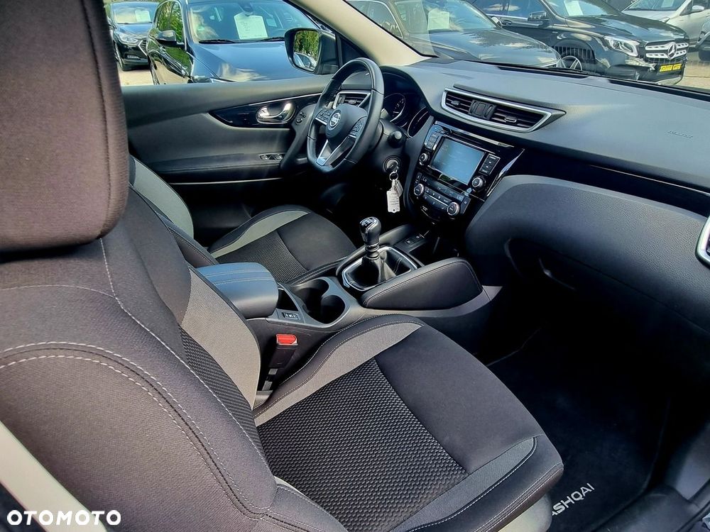Nissan Qashqai 1.3 DIG-T Tekna - 20