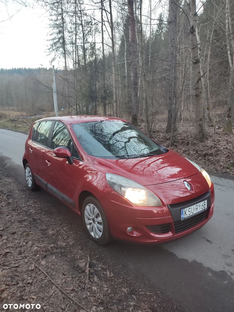 Renault Scenic 1.6 16V 110 Authentique - 3