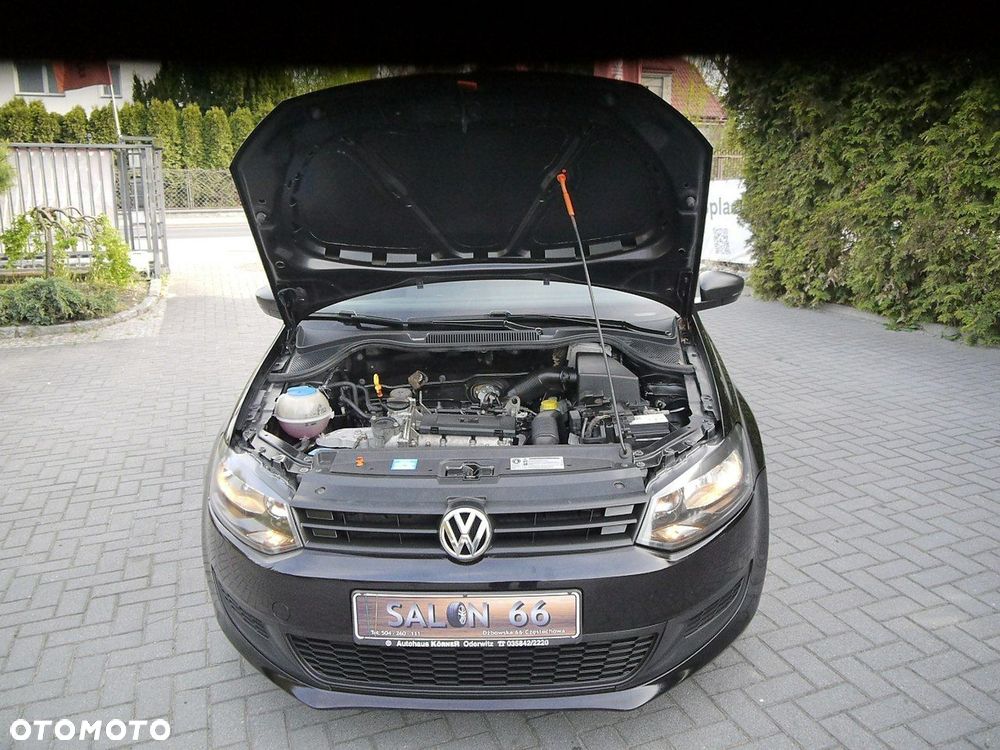 Volkswagen Polo 1.2 MATCH - 14