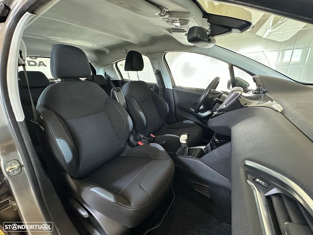 Peugeot 208 e-HDi FAP 92 Stop&Start Style - 16