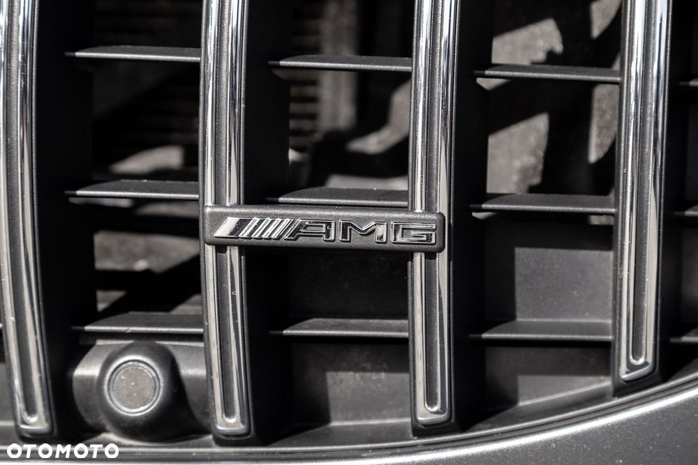 Mercedes-Benz AMG GT - 9