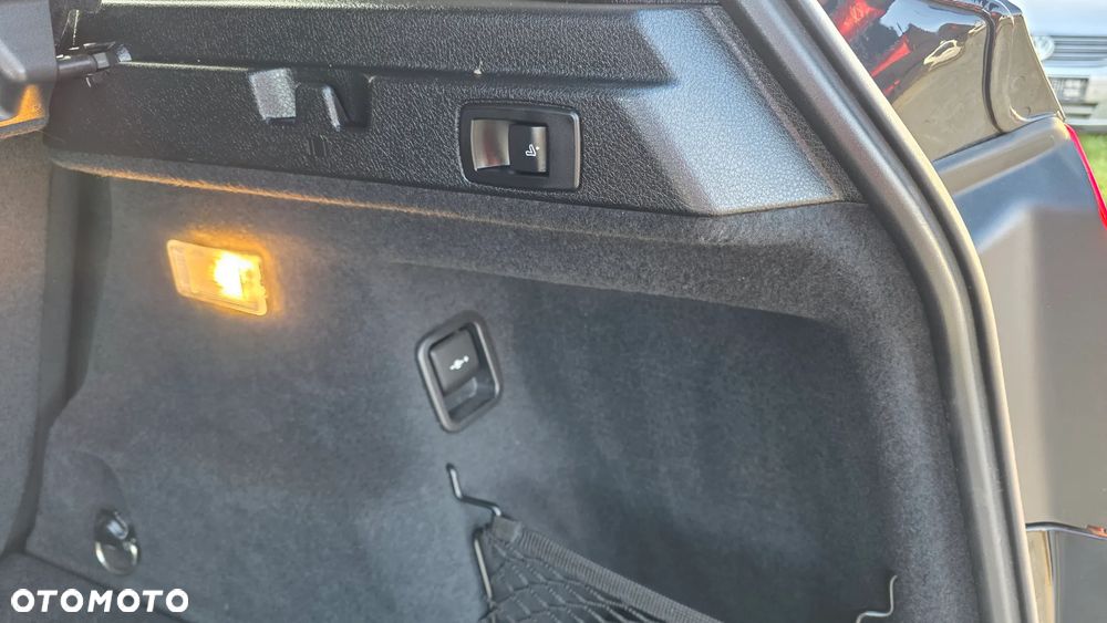 BMW Seria 2 218d Advantage - 26