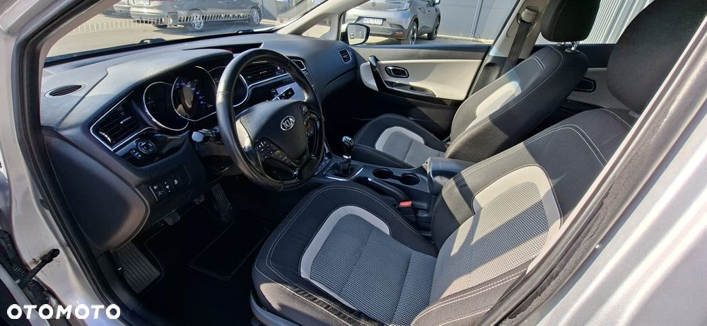 Kia Ceed 1.6 CRDi L - 7
