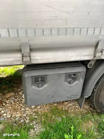 Renault T - 10