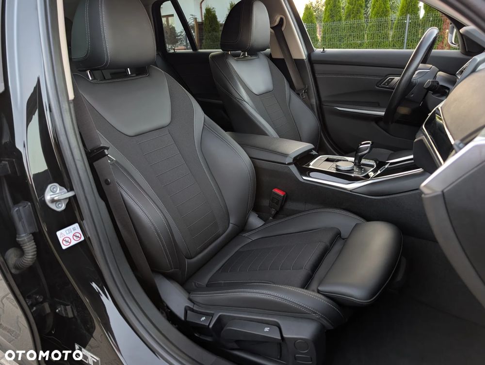 BMW Seria 3 320d MHEV Sport Line - 11