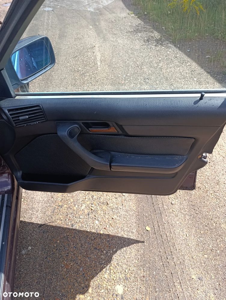 BMW Seria 5 520i - 37