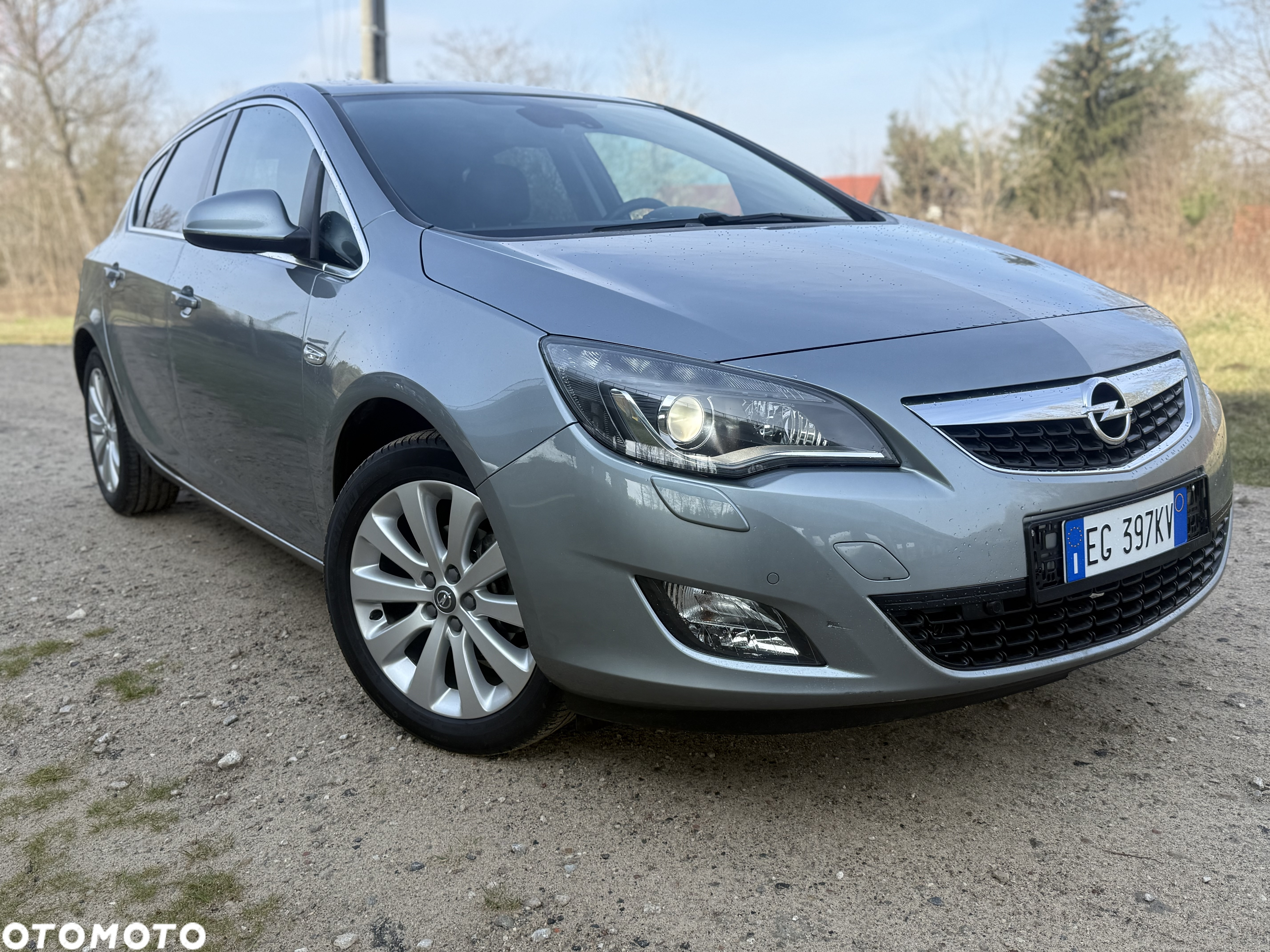 Opel Astra 1.4 Turbo Cosmo - 2
