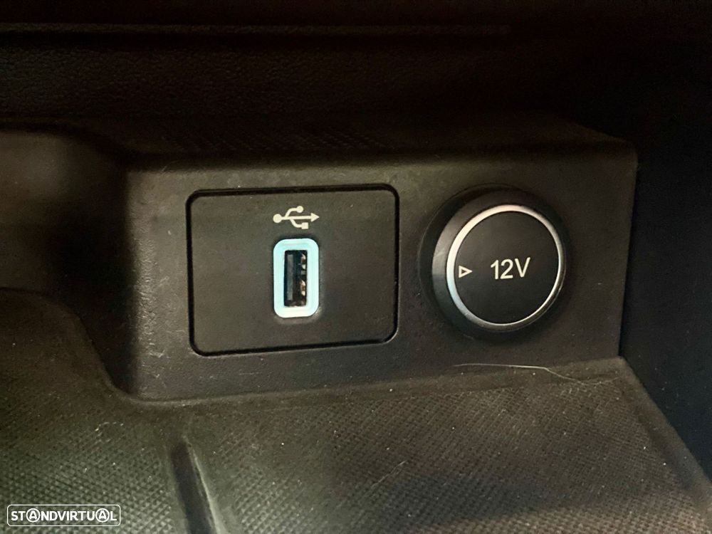 Ford Focus SW 1.5 TDCi ST-Line - 22