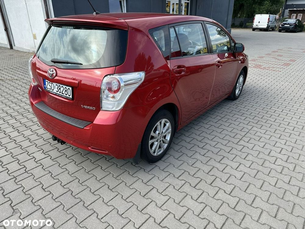 Toyota Verso 2011