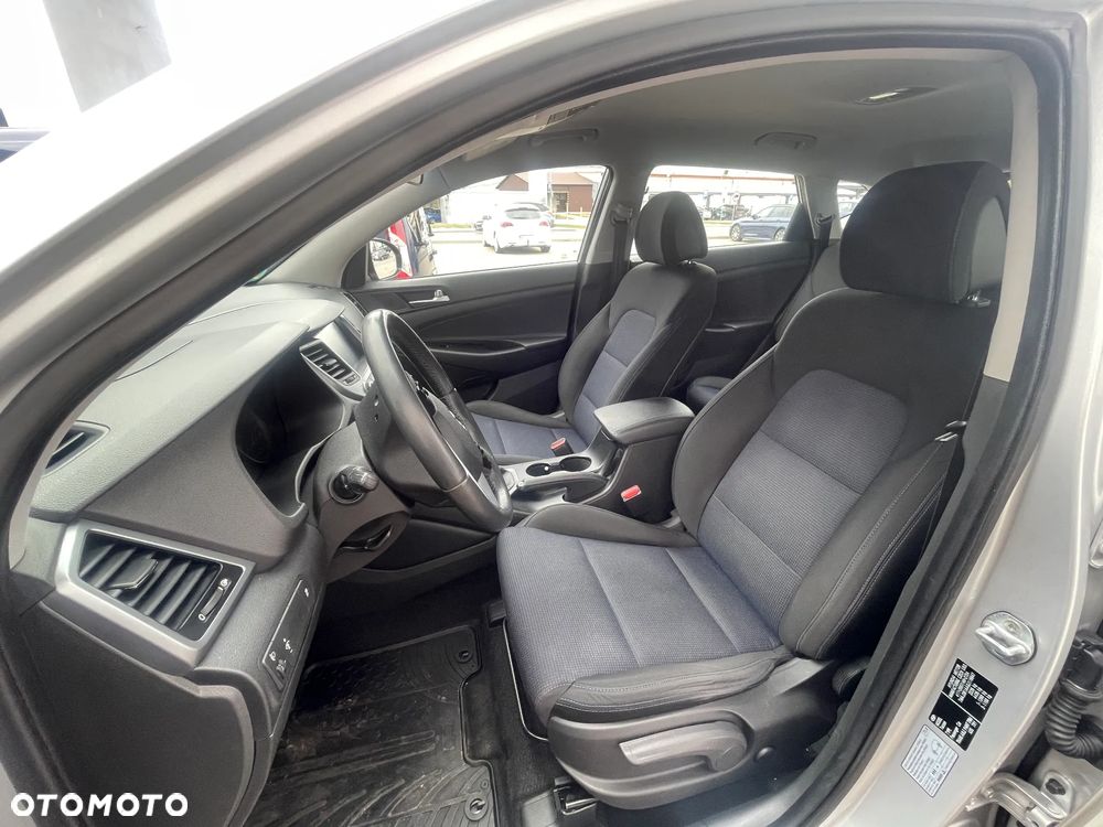 Hyundai Tucson 2.0 CRDI BlueDrive Comfort 2WD - 10