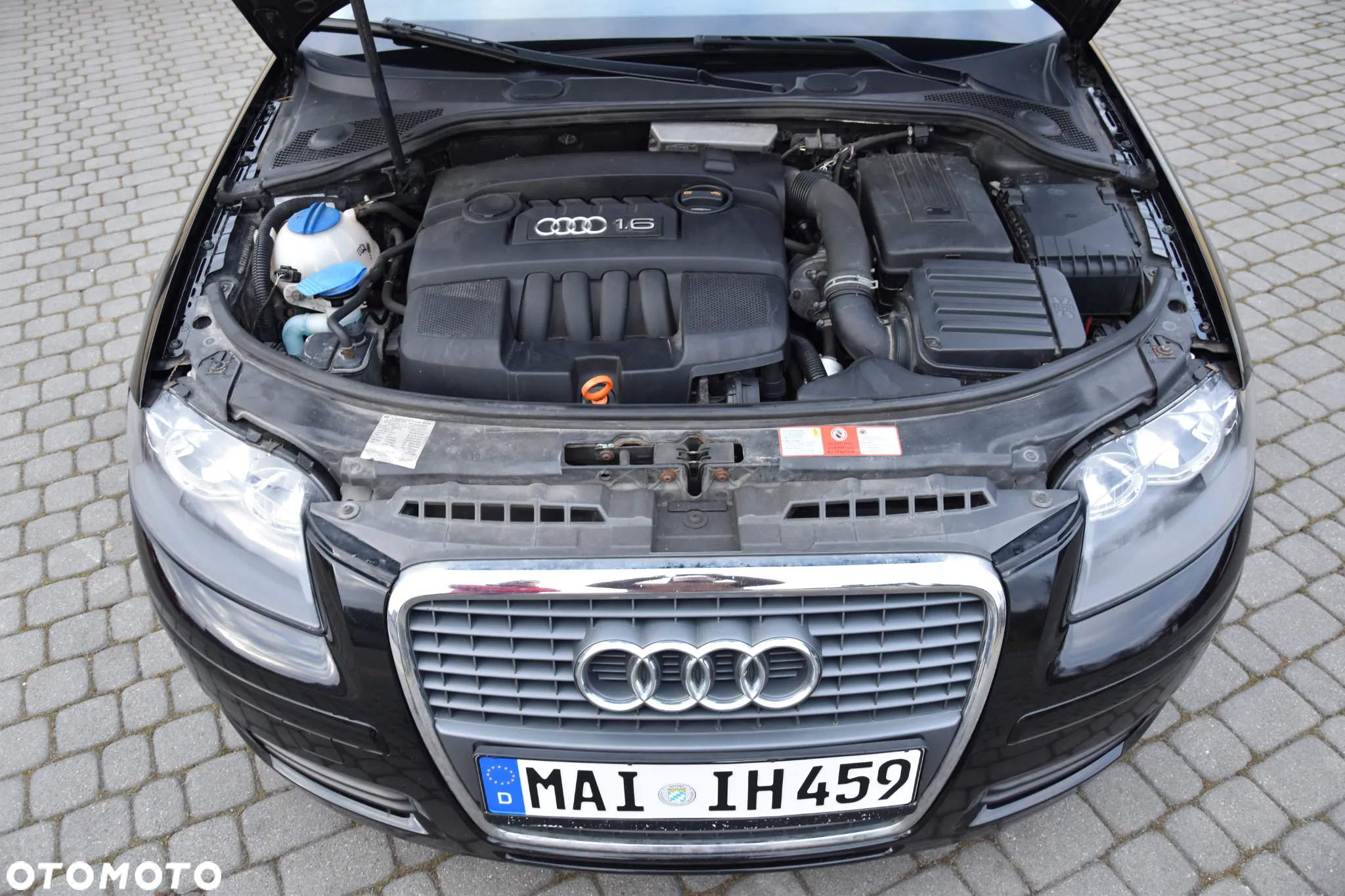 Audi A3 1.6 Sportback Ambiente - 12
