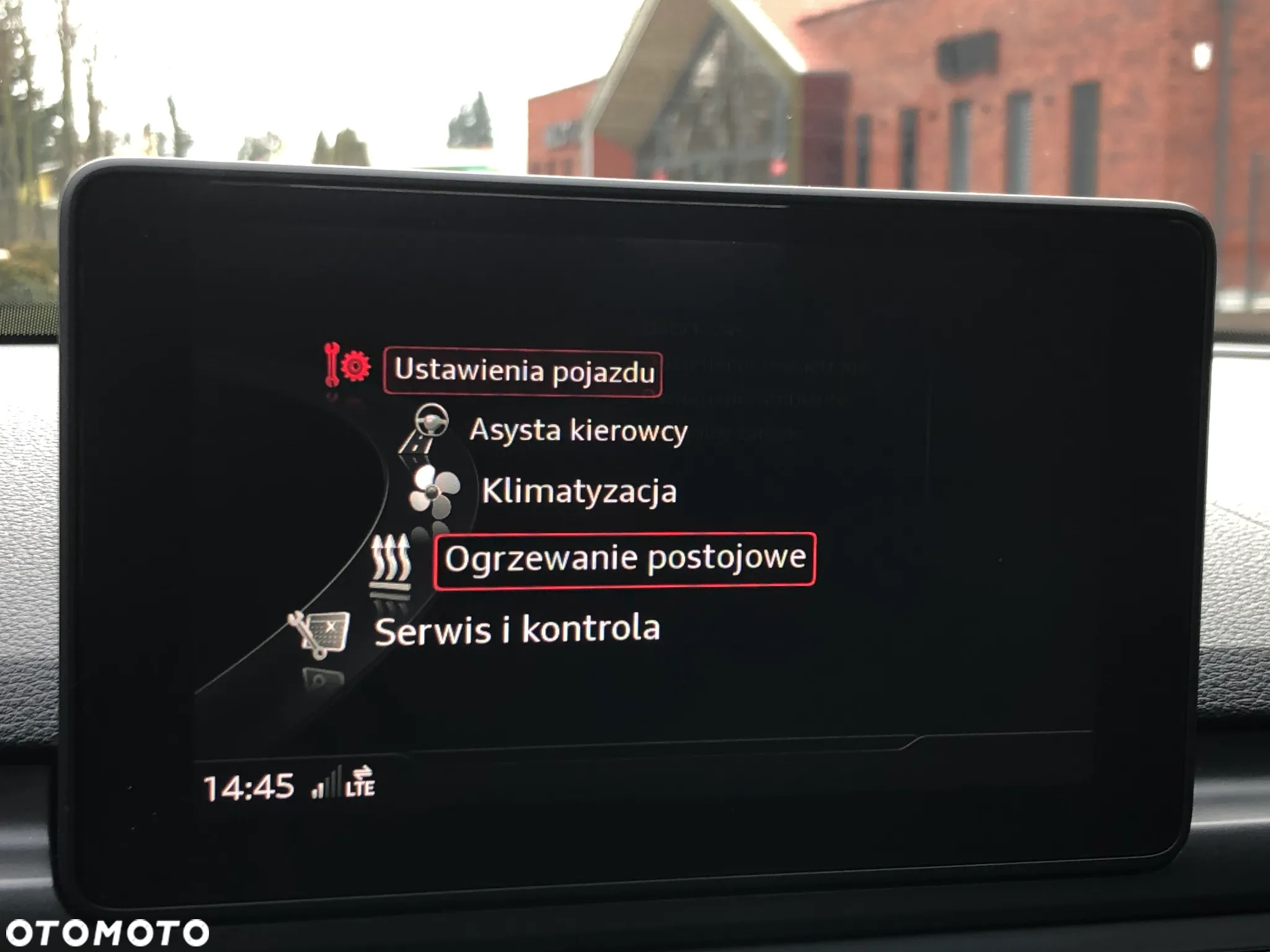 Audi A4 2.0 TDI S tronic - 29