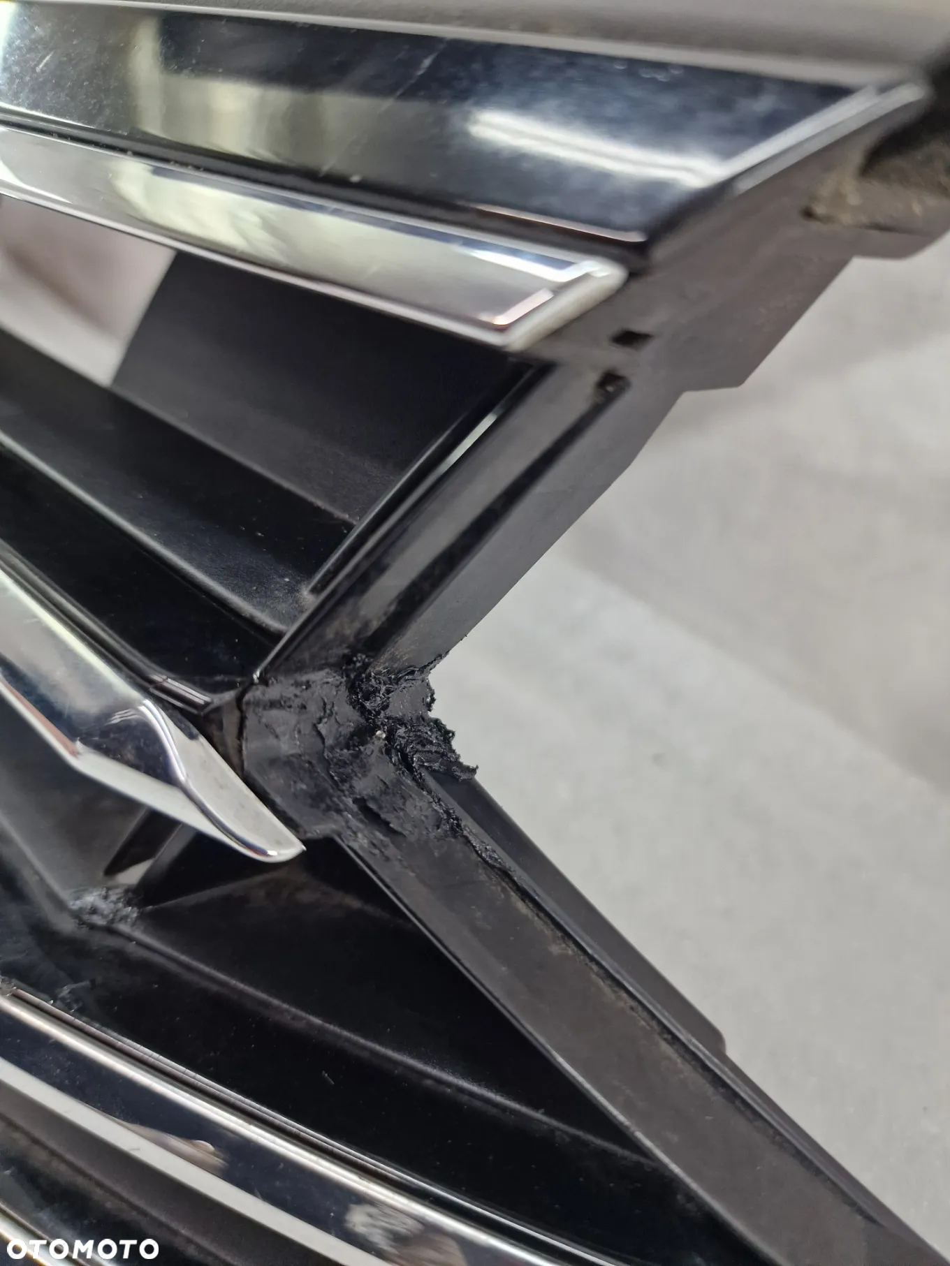 VW PASSAT B8 R-LINE LIFT 20- ATRAPA / GRILL PRZEDNI PRZÓD , NR 3G0853653N , NR AUKCJI GL779 - 18