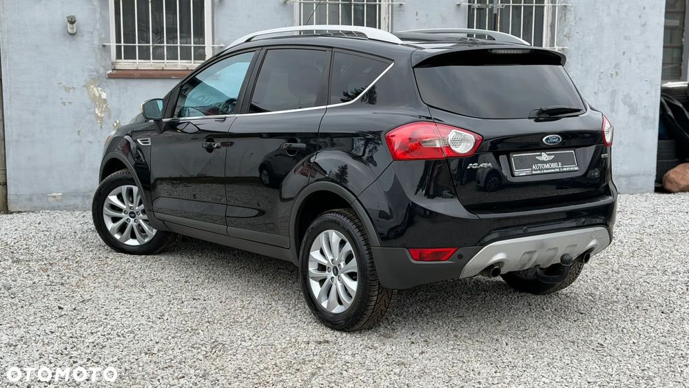 Ford Kuga 2.0 TDCi 2x4 Titanium - 3
