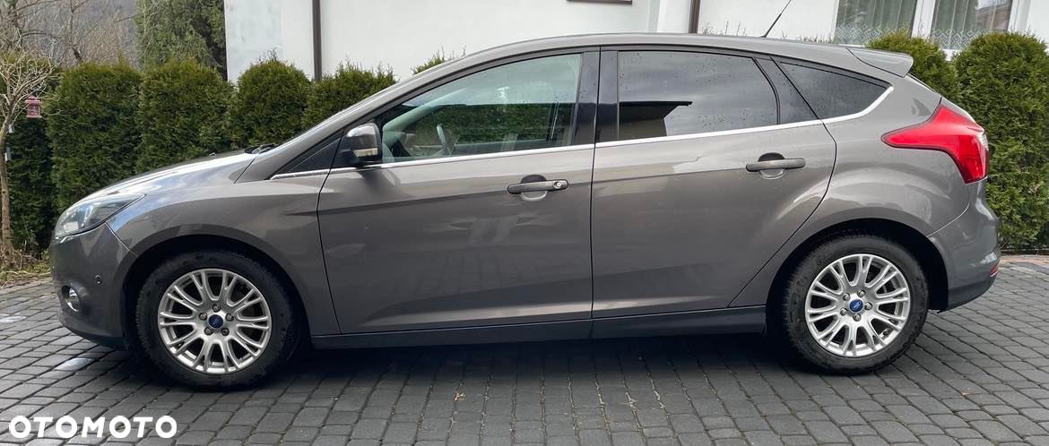 Ford Focus - 2
