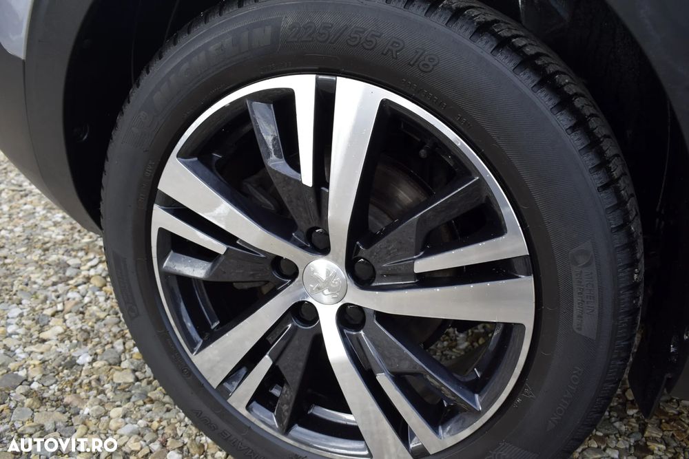 Peugeot 5008 BlueHDI 130 EAT8 Allure - 37