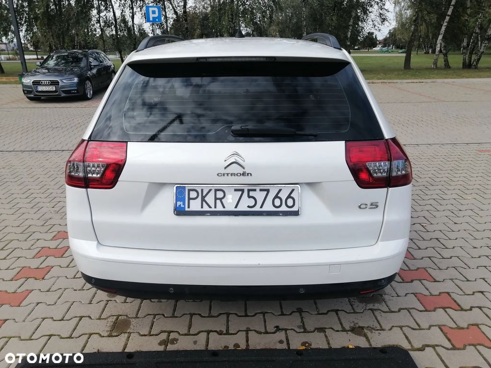 Citroën C5 Tourer HDi 115 FAP Business Class - 6