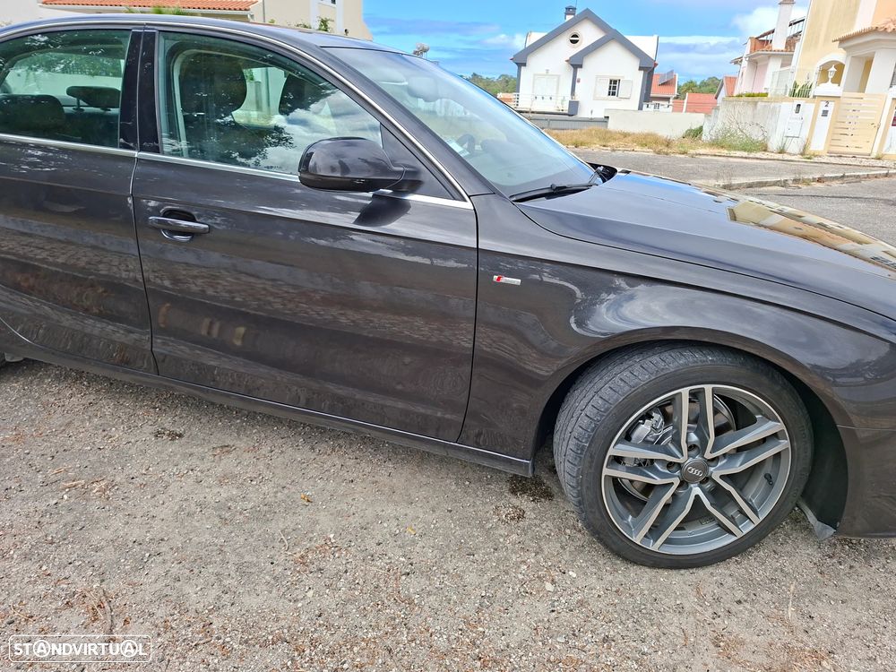 Audi A4 2.0 TDI S-line - 15