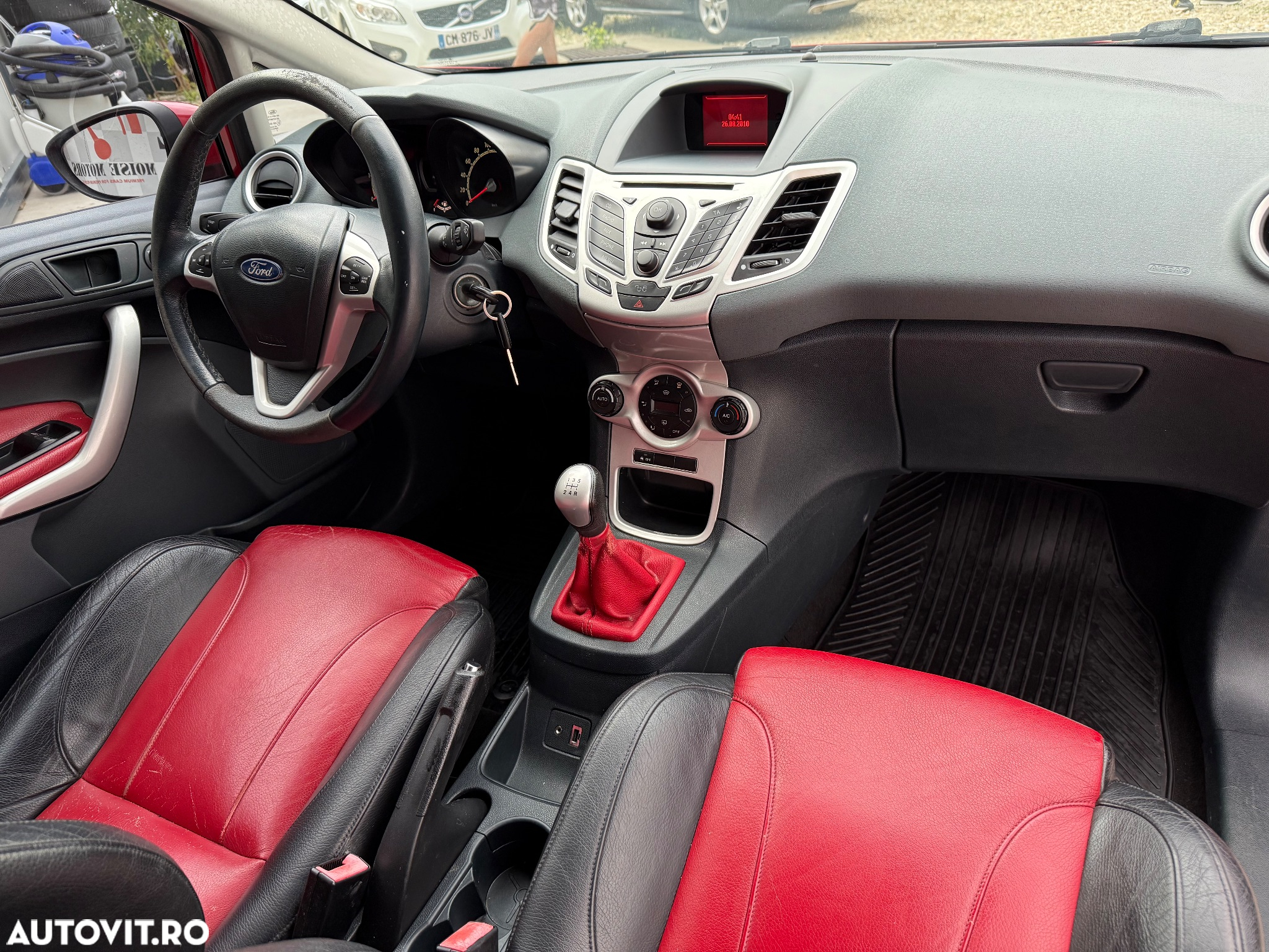 Ford Fiesta 1.6 TDCi Sport - 9