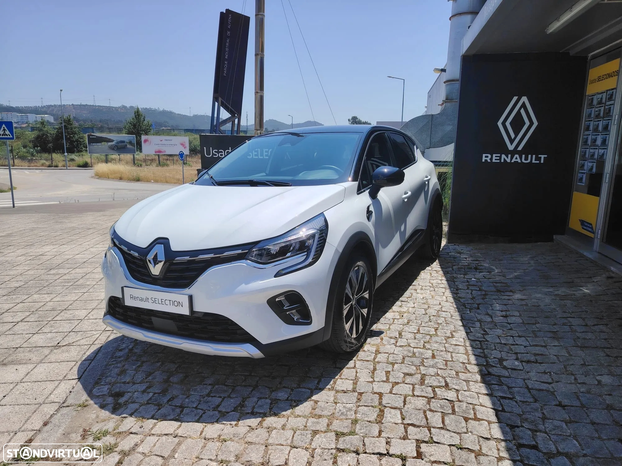 Renault Captur 1.0 TCe Techno Bi-Fuel - 2