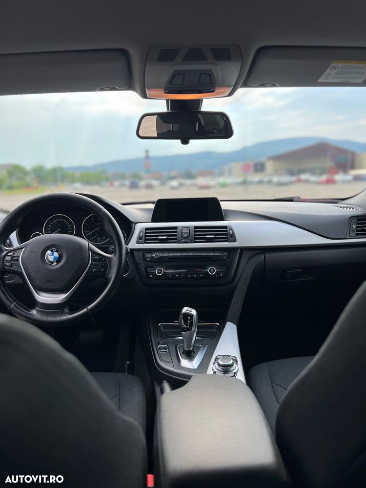 BMW 3 Series 2012 — imagine 18