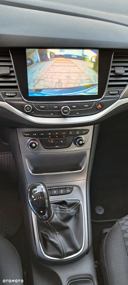 Opel Astra 1.4 Turbo Sports Tourer Dynamic - 25