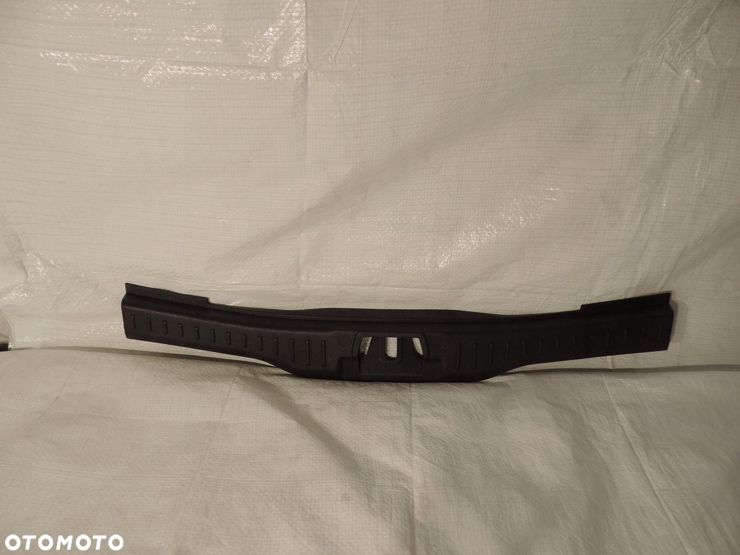 PASA TYLNEGO FORD FOCUS MK3 KOMBI BM51-N40352-AD - 3