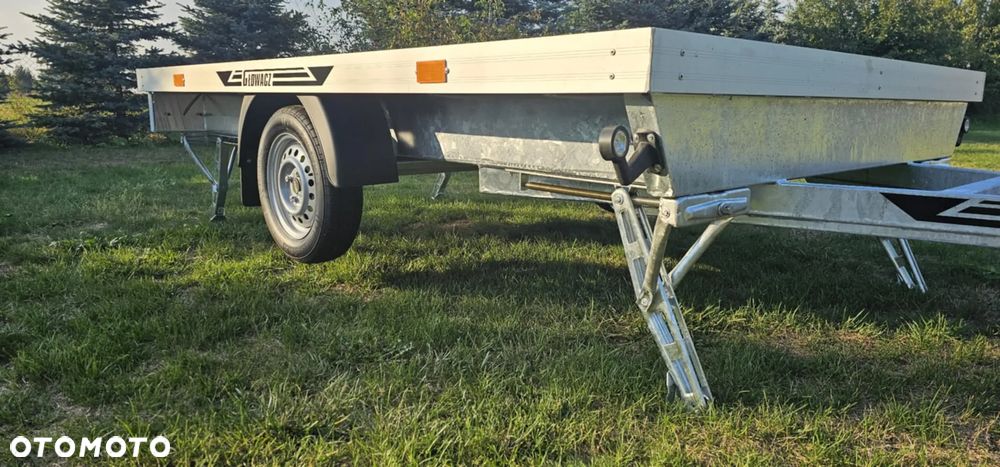 Głowacz pod balę saunę jacuzzi - 1